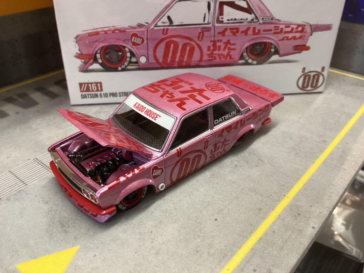 Mini GT kaido house datsun 510 pro street