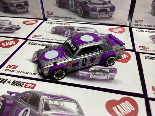 Mini GT • Kaido house • 1:64 • Nissan skyline 2000GT