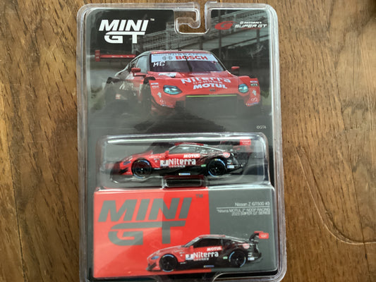 Mini GT • 1:64 • Nissan Z GT500 #3 "Niterra MOTUL Z"