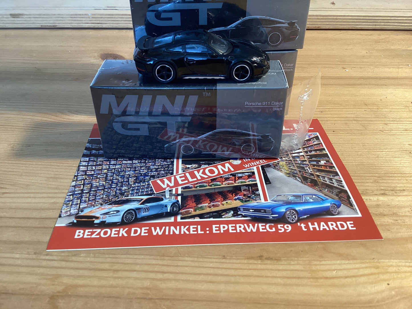 Mini GT - Porsche 911 Dakar
