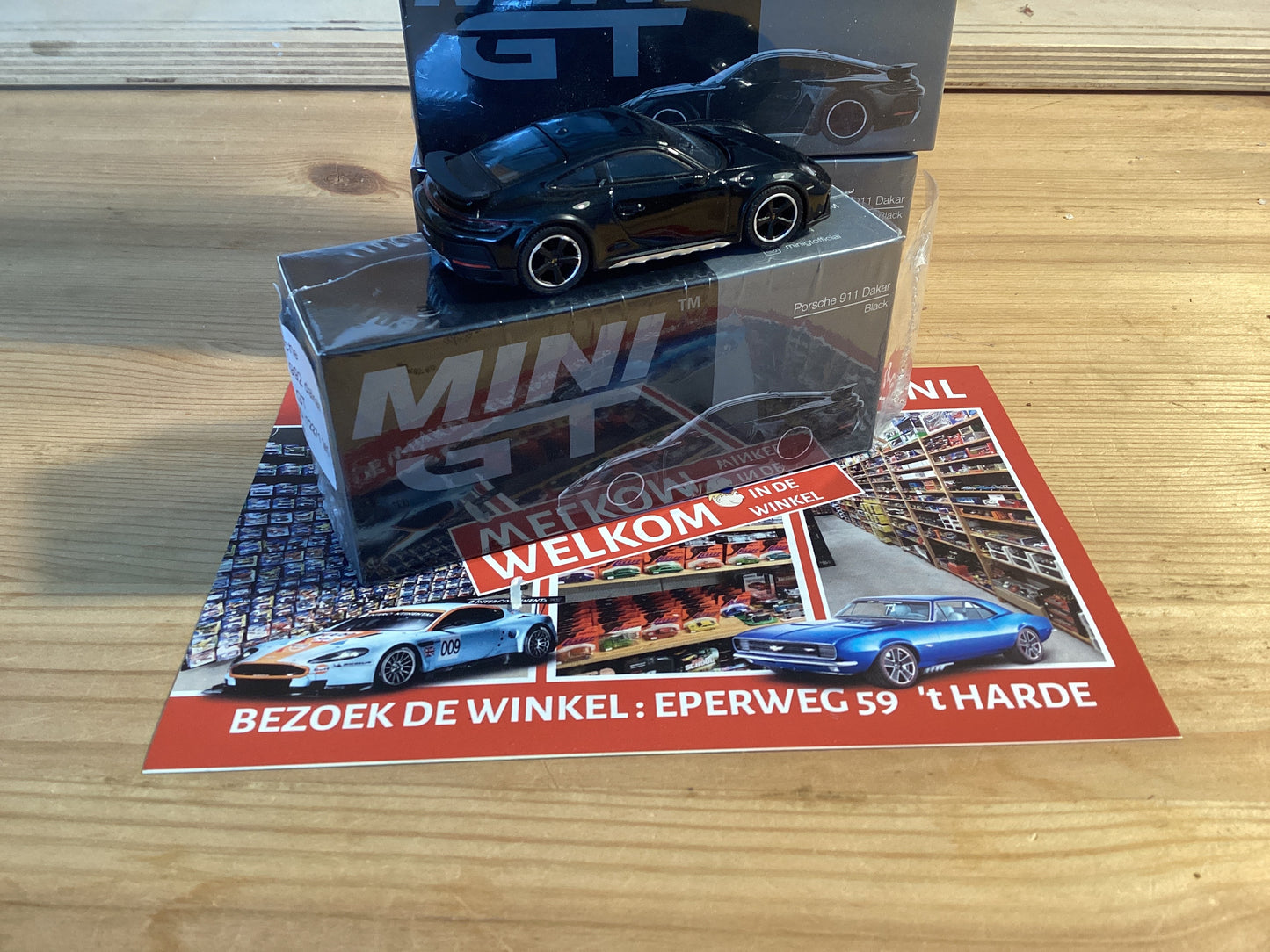 Mini GT - Porsche 911 Dakar