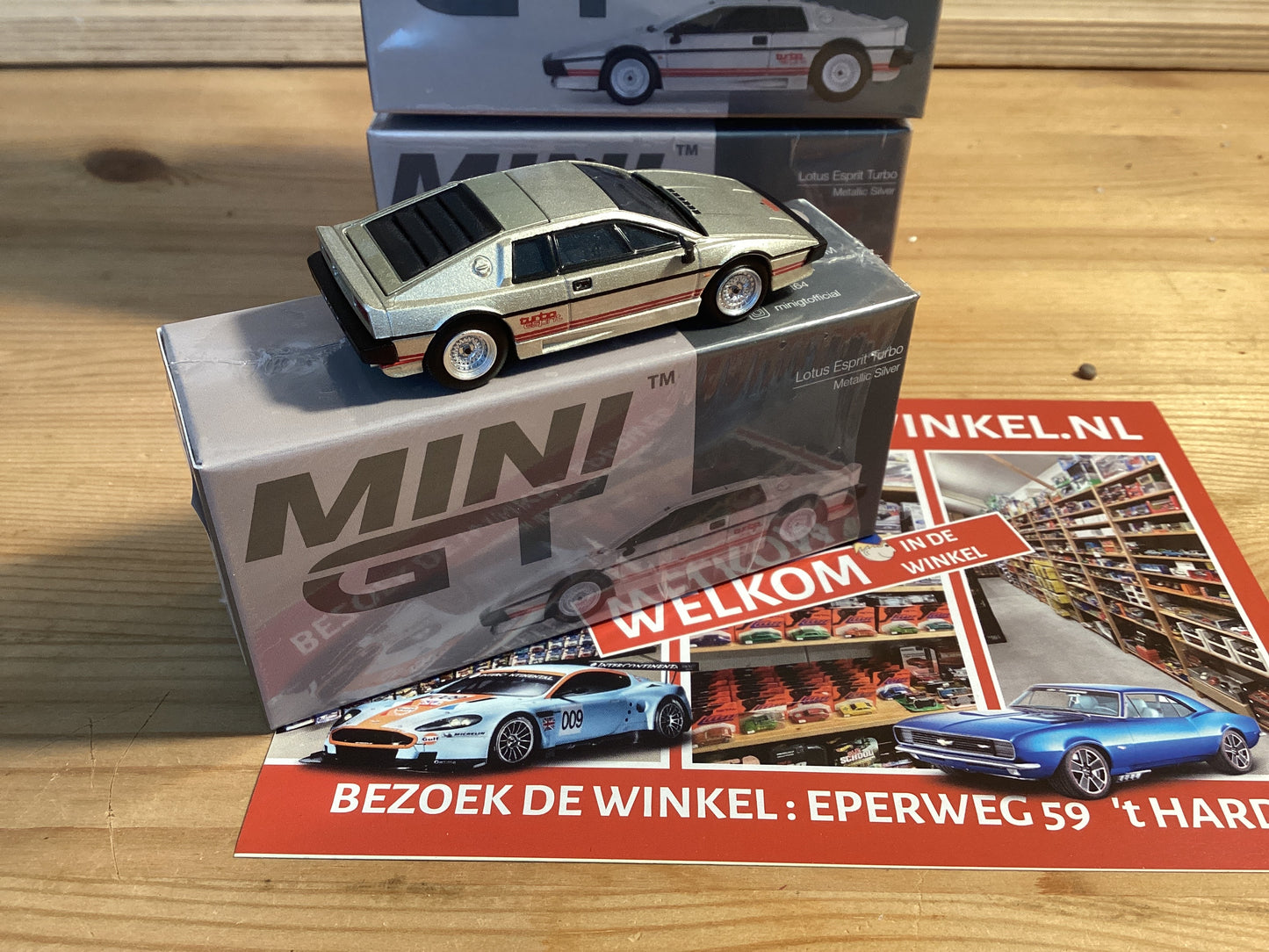 Mini GT- Lotus Esprit turbo