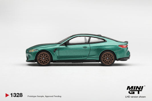 Mini GT • 1:64 • BMW M4 (G82) CS FROZEN ISLE OF MAN GREEN METALLIC 2024