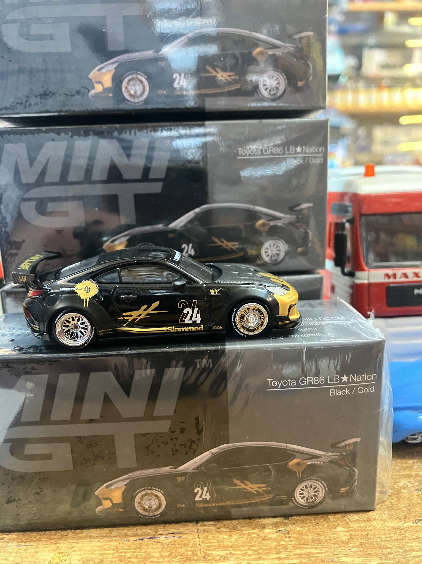 Mini GT • Toyota GR86 LB nation miniatuurautowinkel