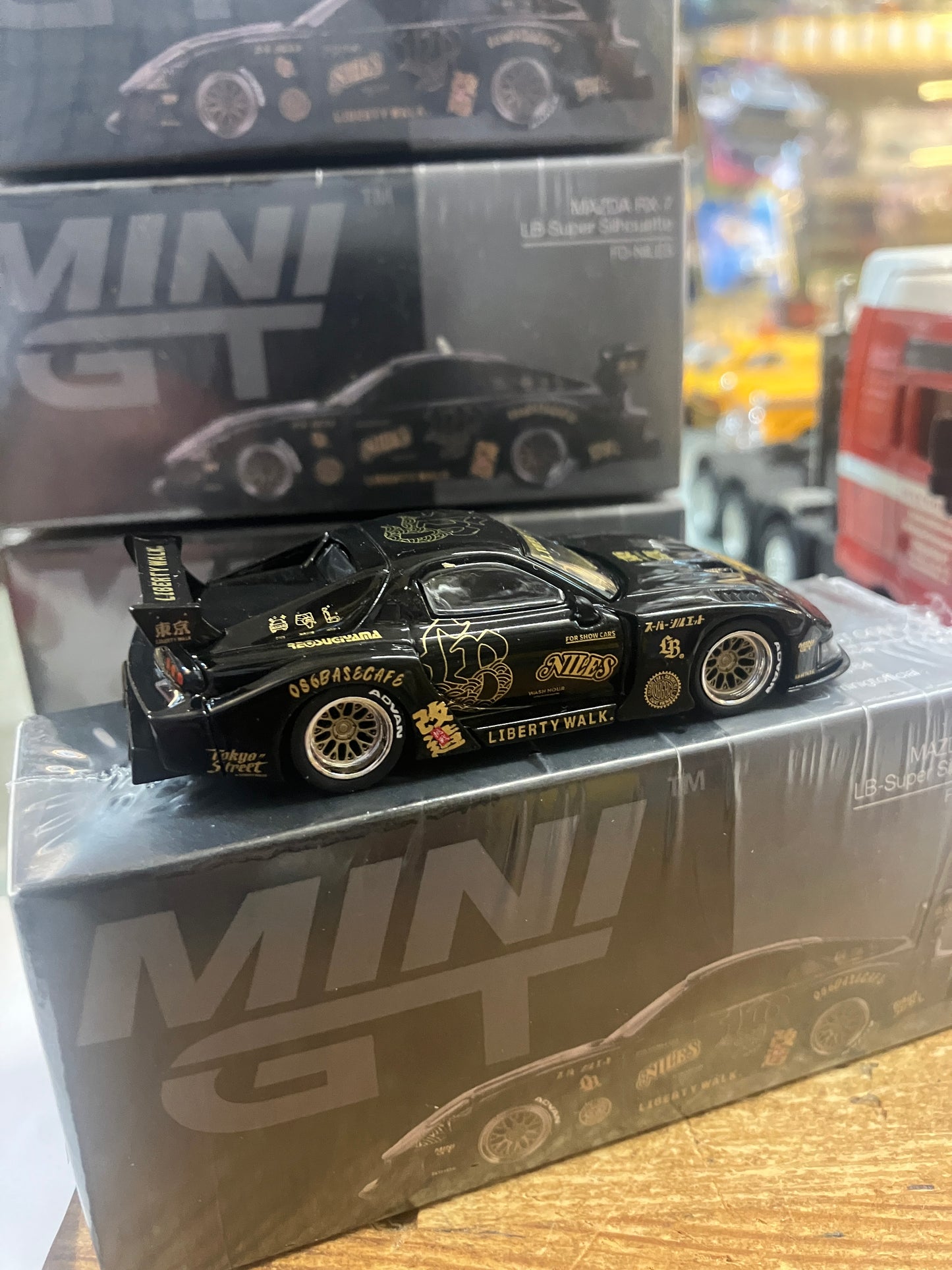 Mini GT • Mazda RX7 LB super silhouette