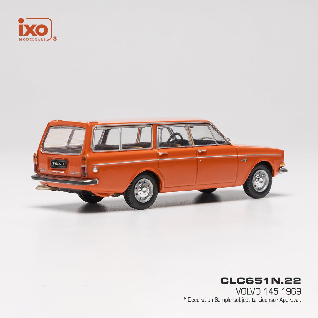 ixo • 1:43 • Volvo 145 1969