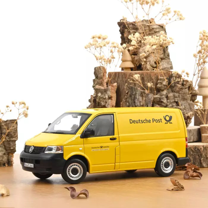 Norev • 1:18 • VW Transporter 2003 Post